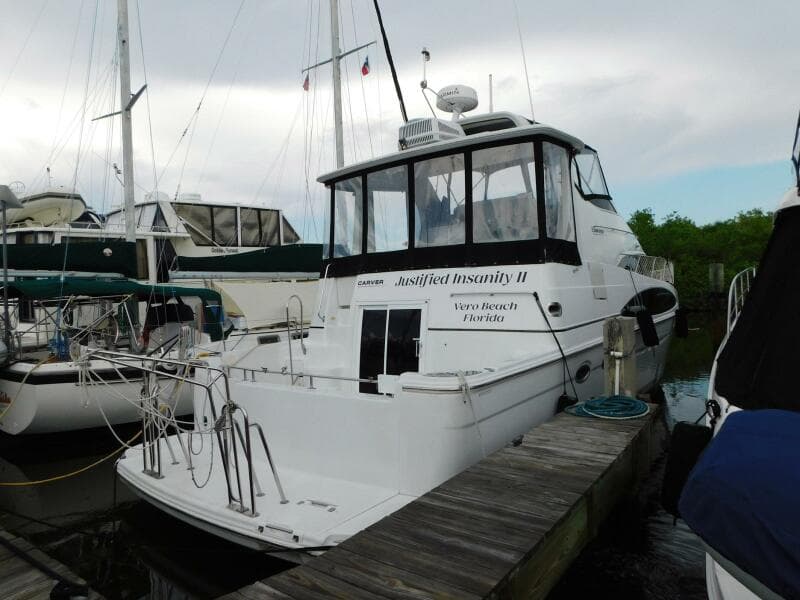 2003 Carver 44 CPMY