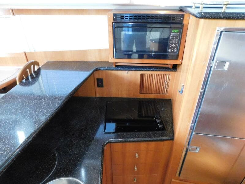 2003 Carver 44 CPMY