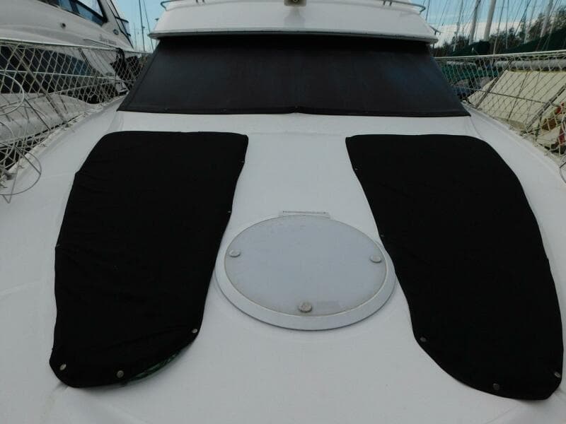 2003 Carver 44 CPMY