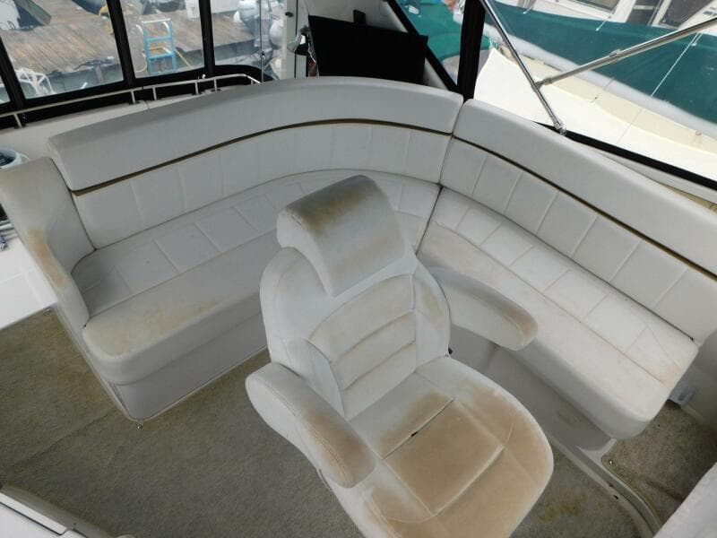 2003 Carver 44 CPMY