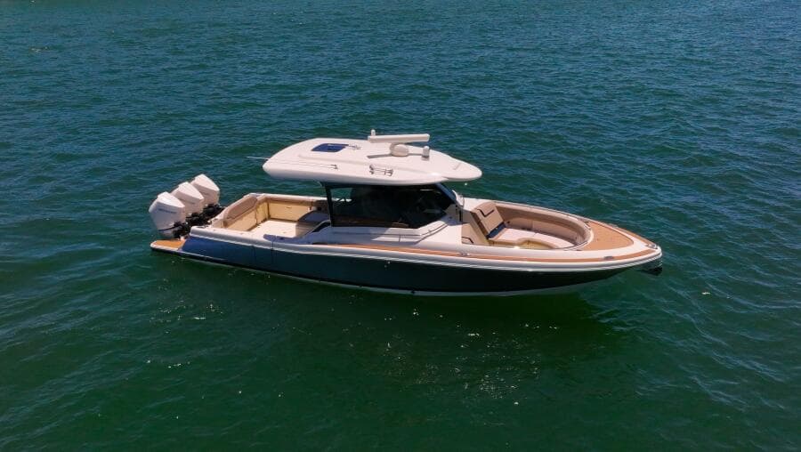 2022 Chris-Craft 35 Calypso