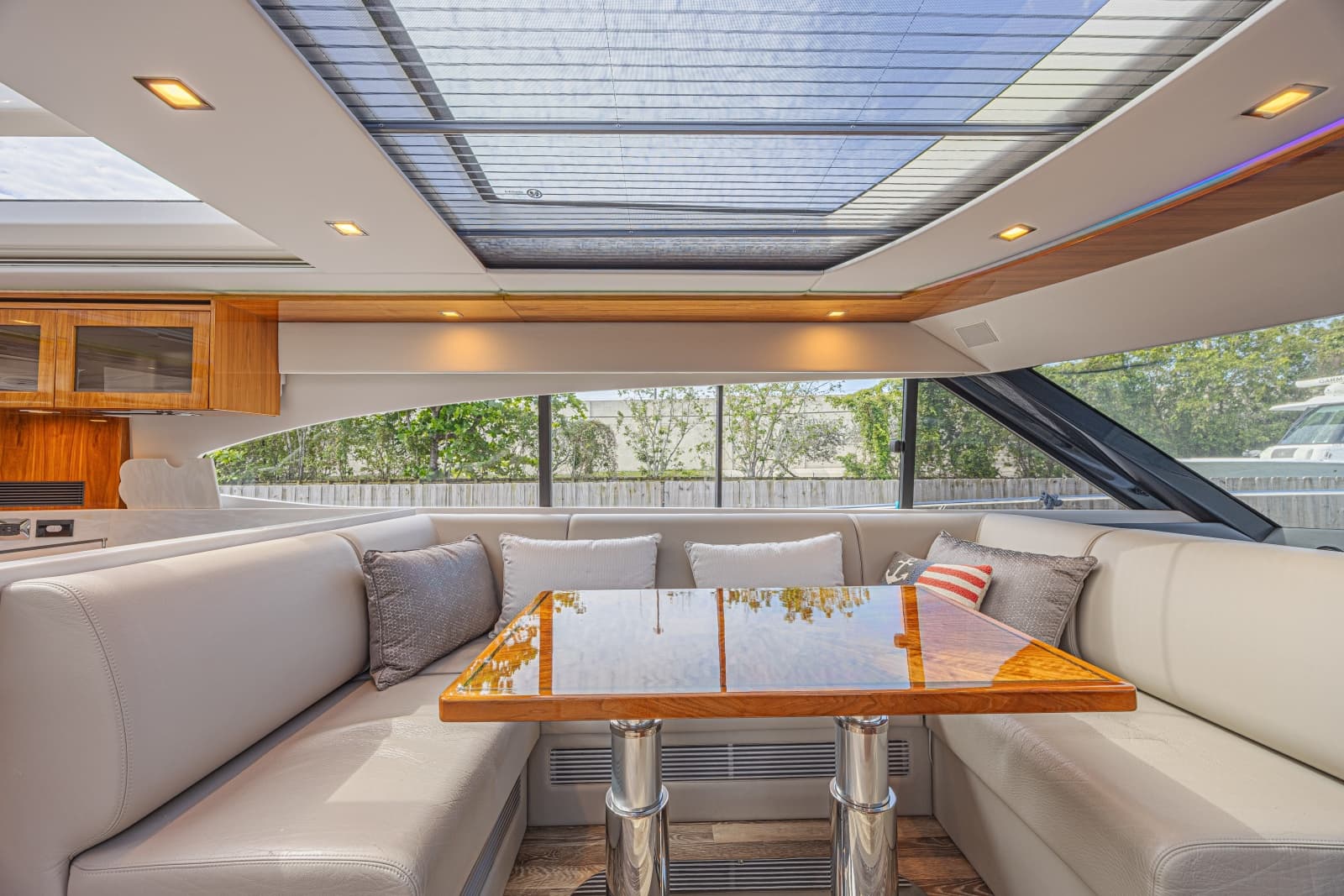 2021 Riviera 6000 Motor Yacht