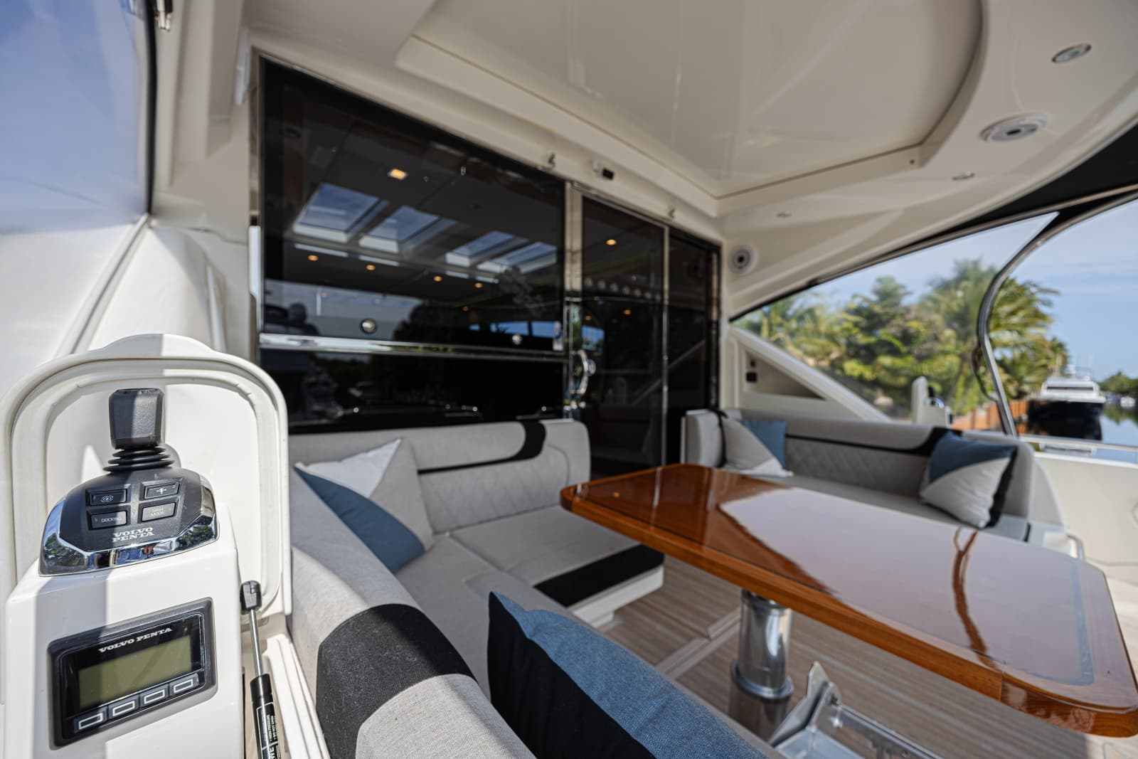 2021 Riviera 6000 Motor Yacht