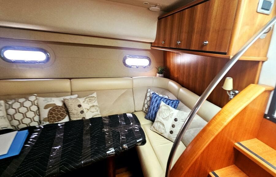 2006 Tiara Yachts 4300 Sovran