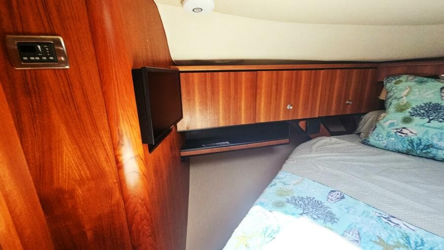2006 Tiara Yachts 4300 Sovran