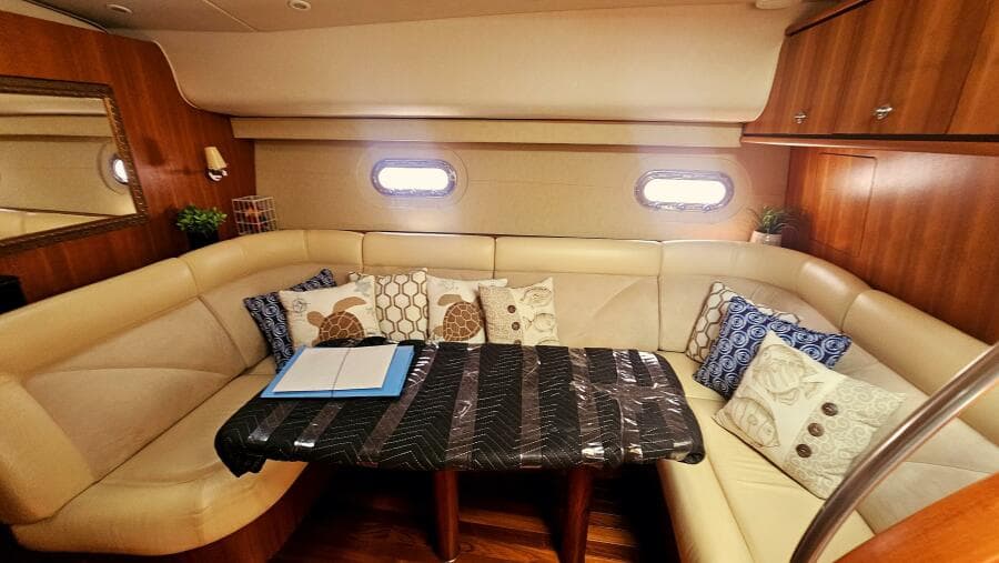 2006 Tiara Yachts 4300 Sovran