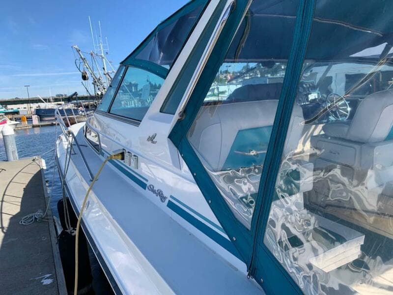 1989 Sea Ray 390 Express