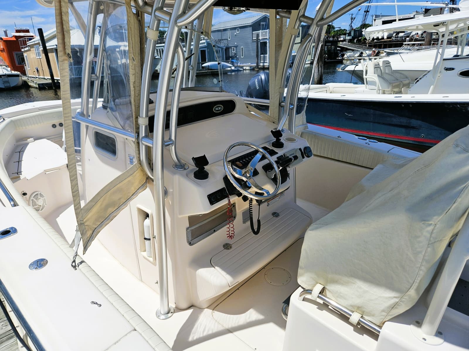 2011 Grady-White 