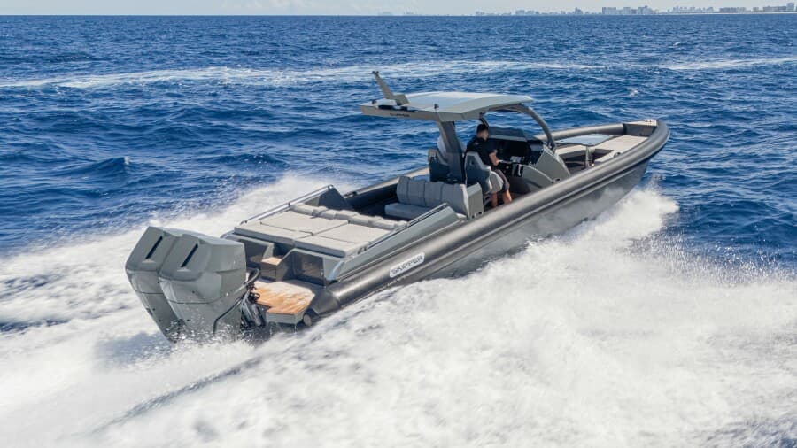 2025 Skipper 38 Sunbed