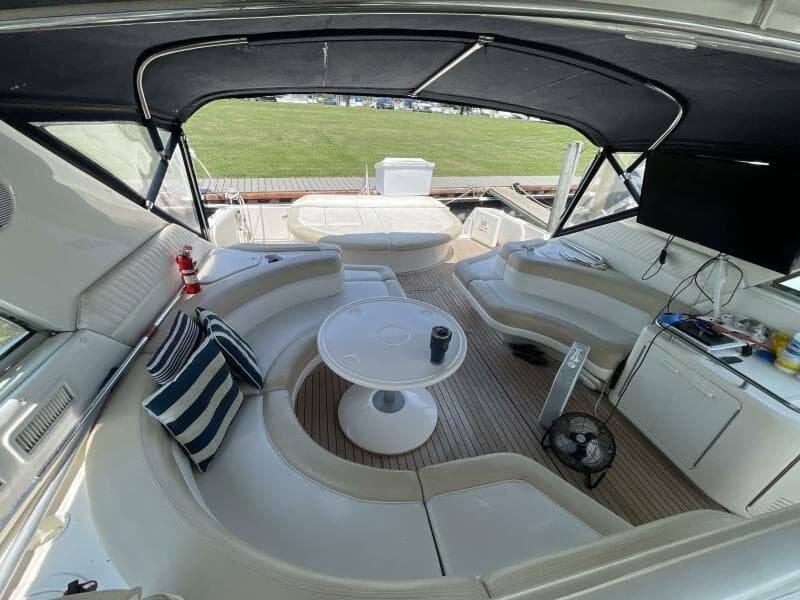 1998 Sea Ray 630 Super Sun Sport