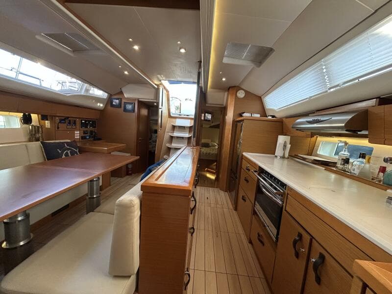 2017 Jeanneau 54