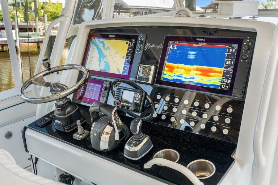 2013 Yellowfin 39 Offshore