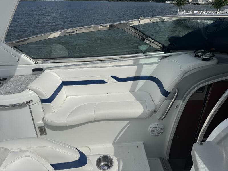2007 Formula 330 Sun Sport