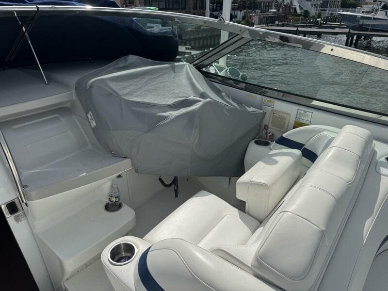 2007 Formula 330 Sun Sport
