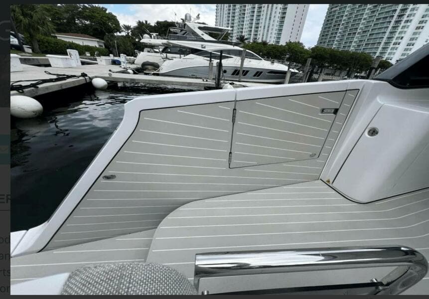 2022 Azimut Verve 42