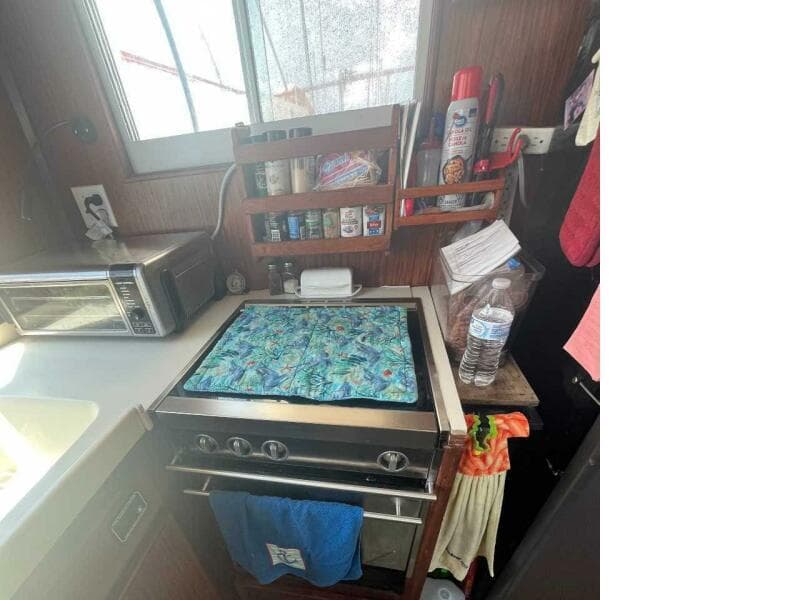 Galley2a