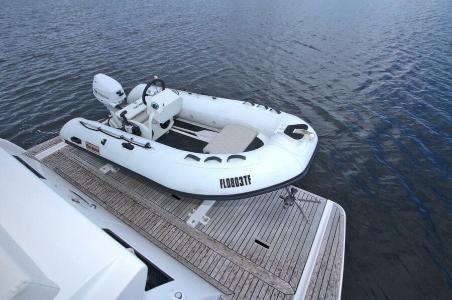 2015 Dyna Yachts 60 Pilothouse Motoryacht
