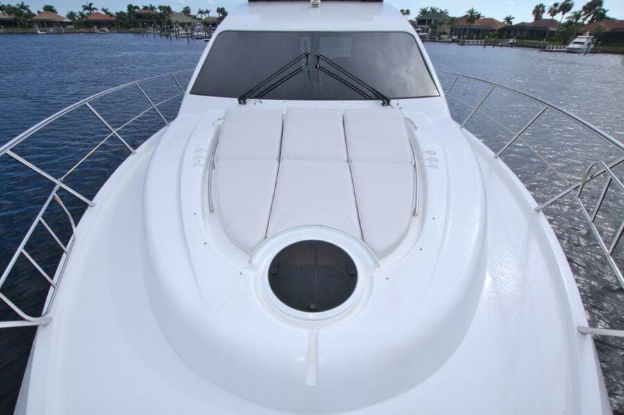 2015 Dyna Yachts 60 Pilothouse Motoryacht