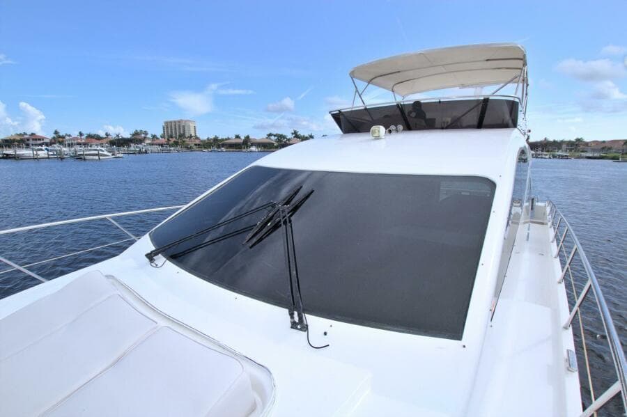 2015 Dyna Yachts 60 Pilothouse Motoryacht