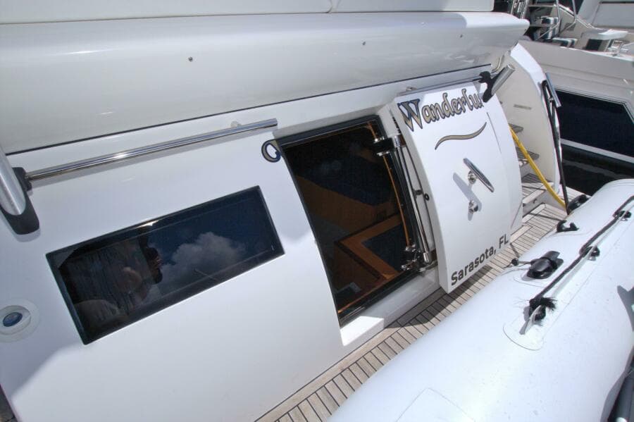 2015 Dyna Yachts 60 Pilothouse Motoryacht