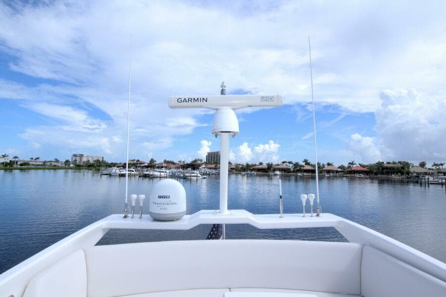2015 Dyna Yachts 60 Pilothouse Motoryacht