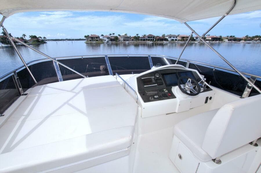 2015 Dyna Yachts 60 Pilothouse Motoryacht