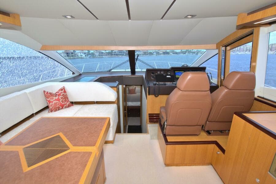 2015 Dyna Yachts 60 Pilothouse Motoryacht