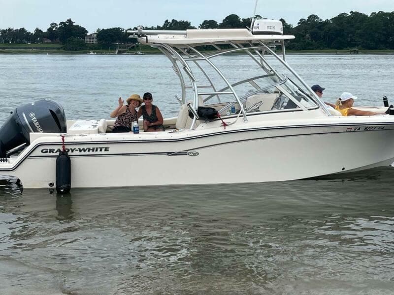 2018 Grady-White 