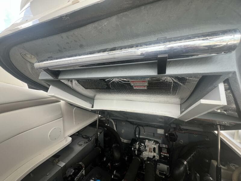 2003 Sea Ray 320 Sundancer