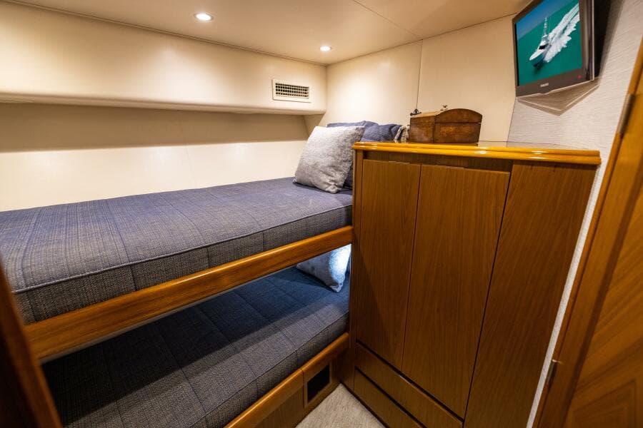 2011 Viking 70 Convertible