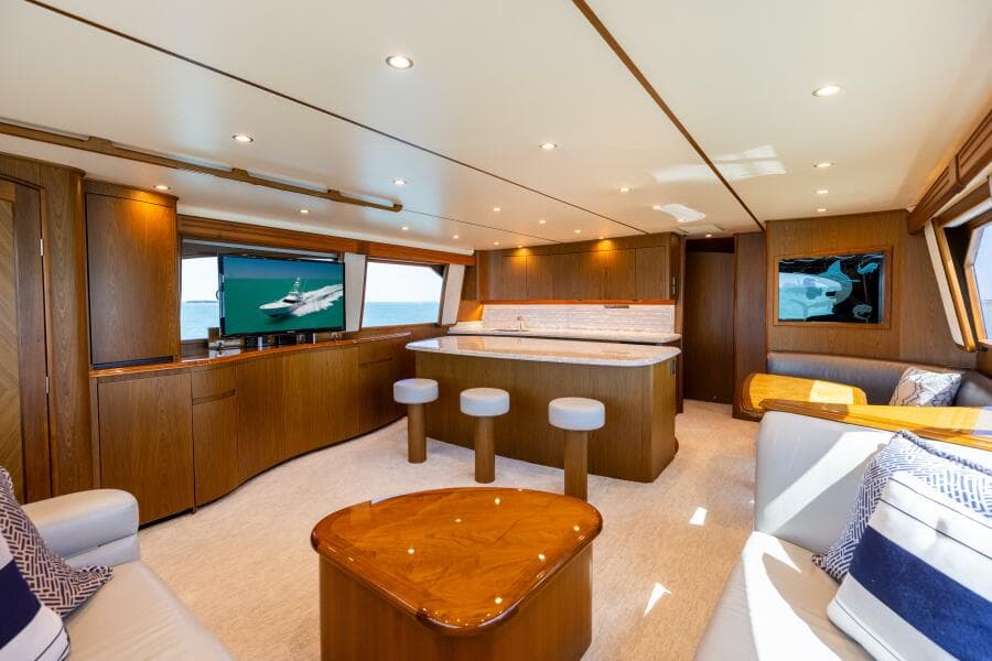 2011 Viking 70 Convertible