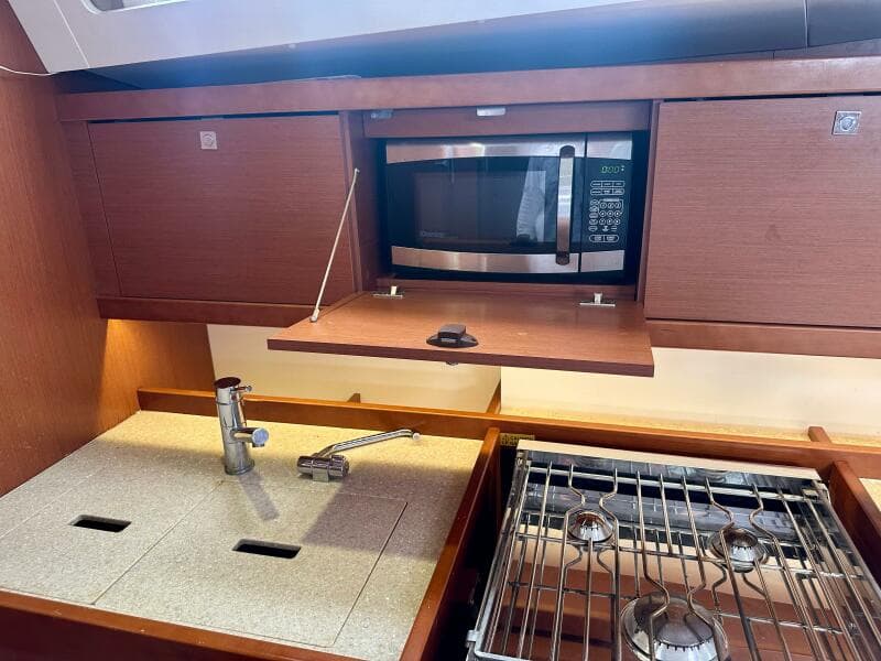 2015 Beneteau Oceanis 45