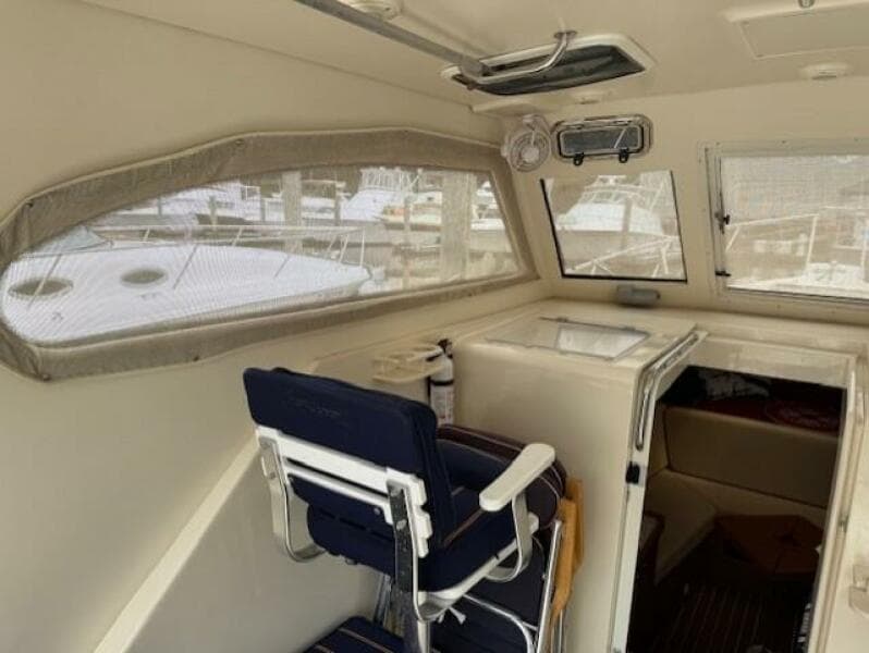 2004 Mainship Pilot
