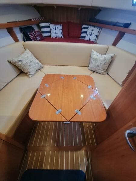 2004 Mainship Pilot