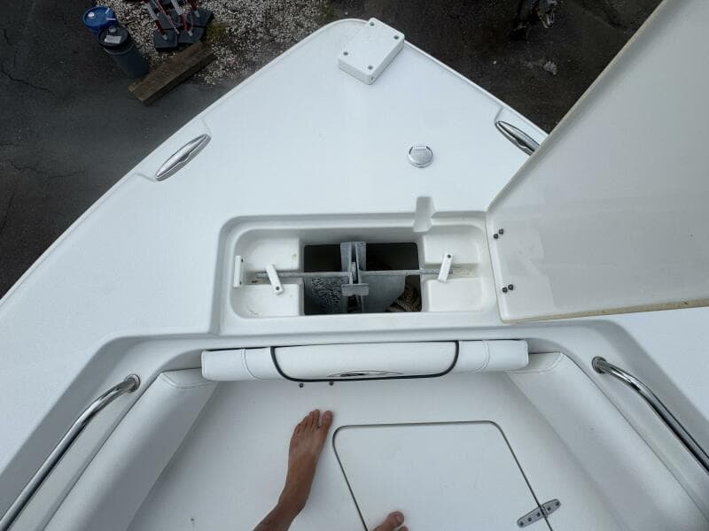 2017 Sea Hunt 235 Ultra SE