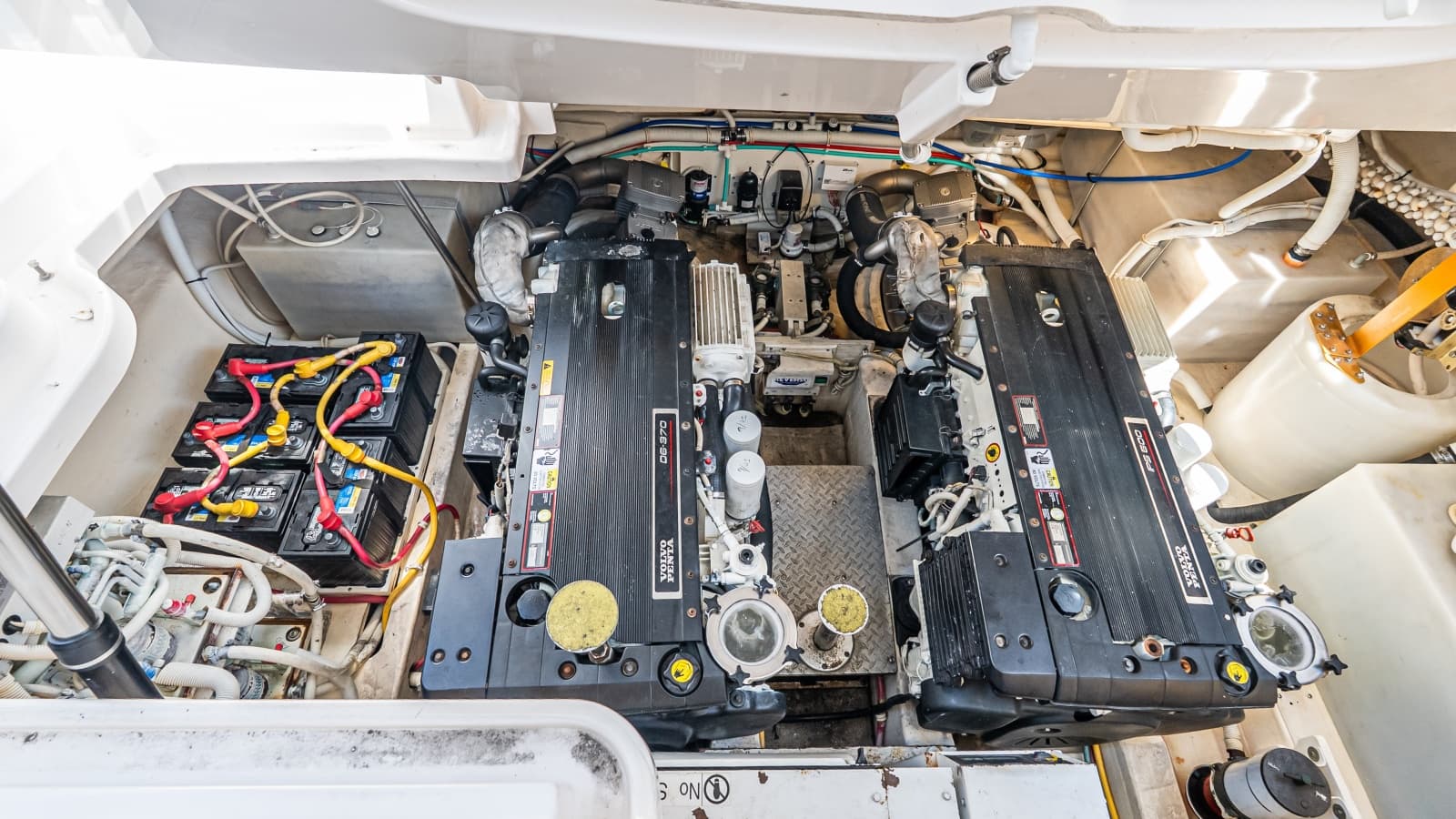 2007 Tiara Yachts 4300 Sovran