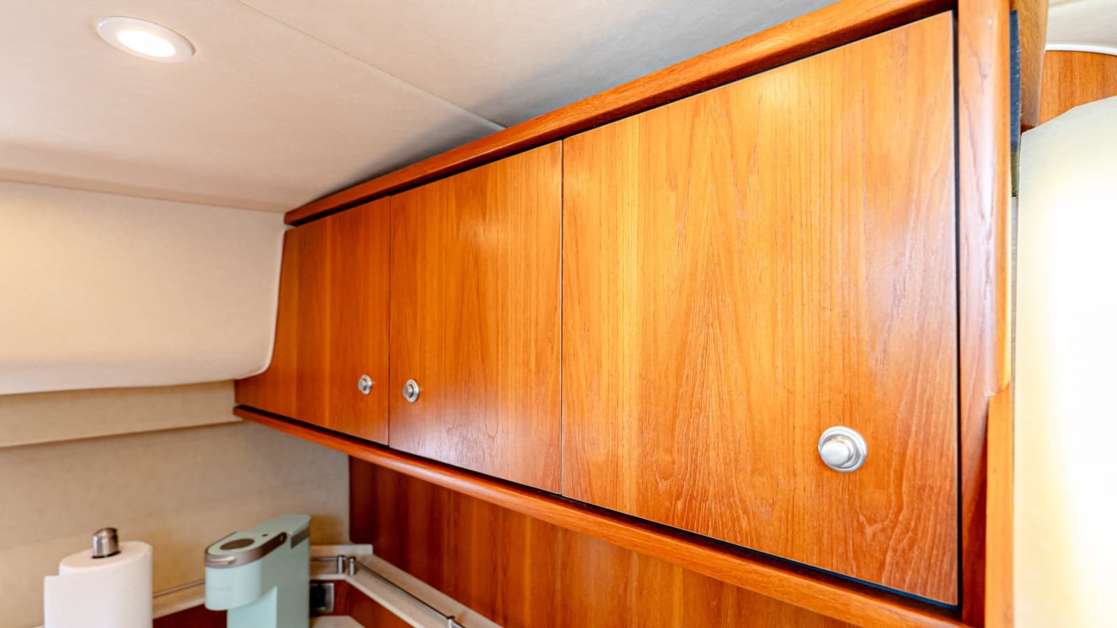 2007 Tiara Yachts 4300 Sovran