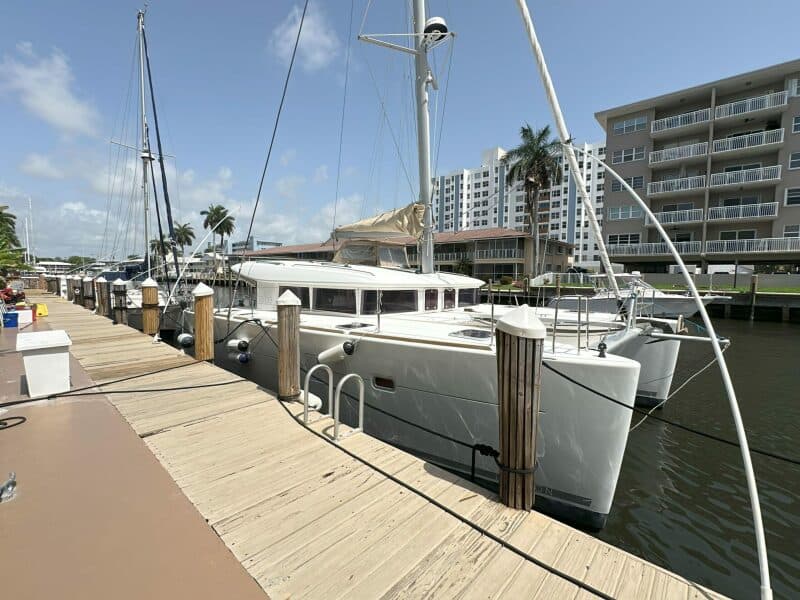 2012-lagoon-400-sail-9878984-20250721095500721-1.jpg