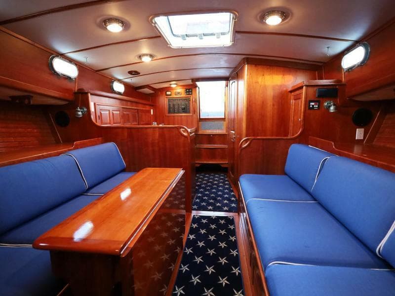 Salon, Looking Aft