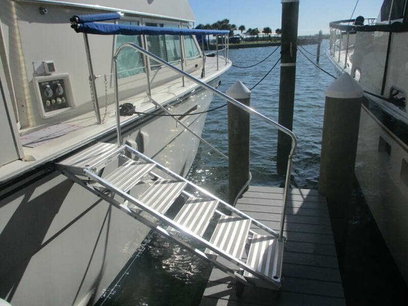 1986 Hatteras 