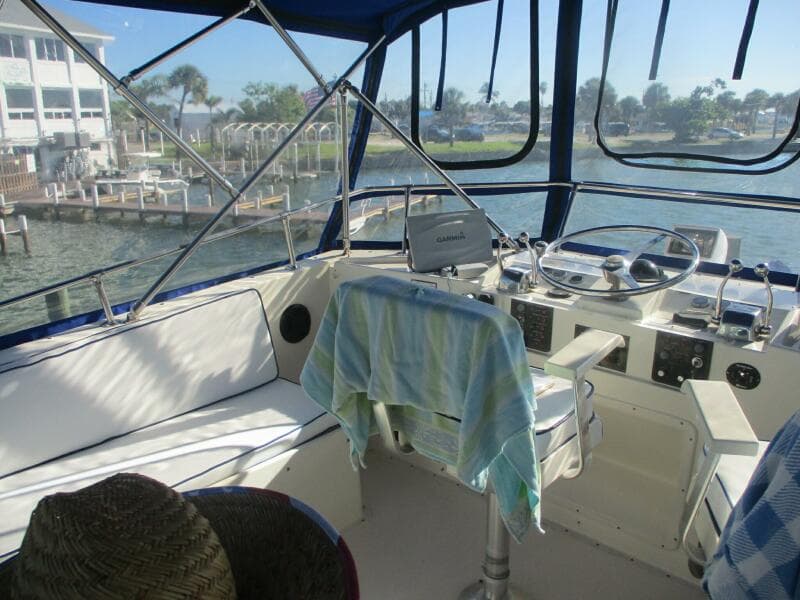 1986 Hatteras 