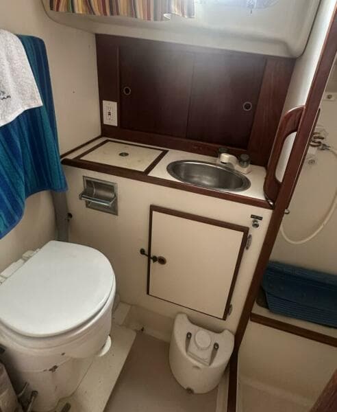 1977 Pearson 365 Ketch