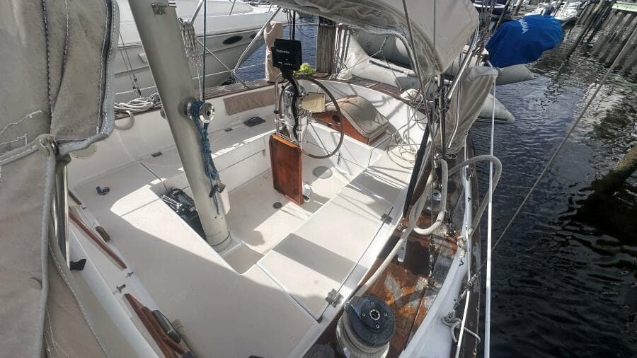 1977 Pearson 365 Ketch