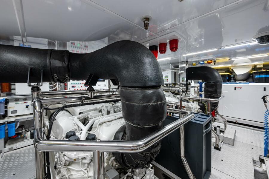 2023 Benetti 34M OASIS