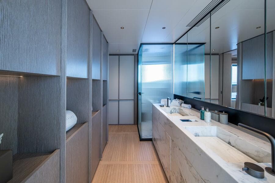 2023 Benetti 34M OASIS