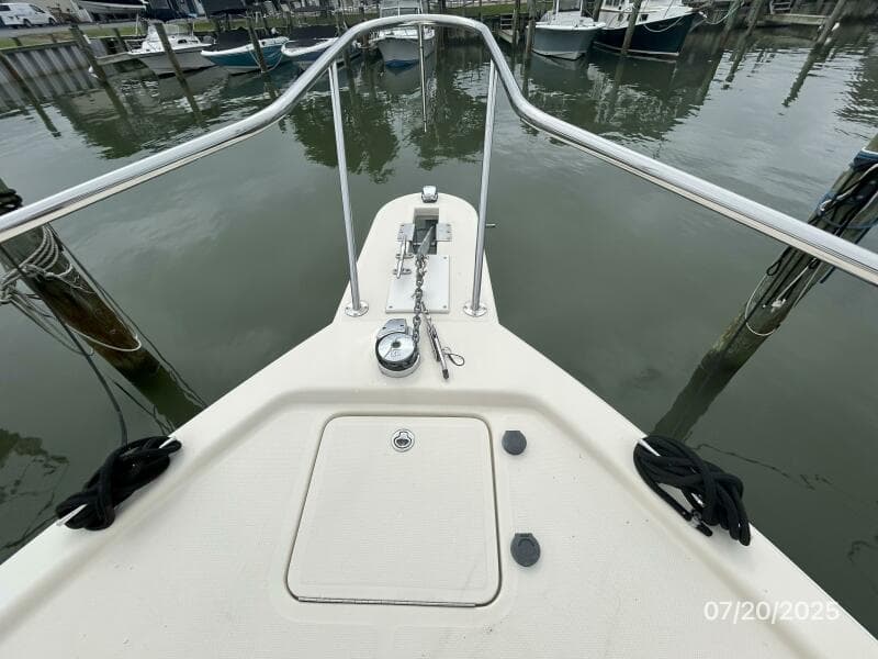 34' Mainship anchor windlass