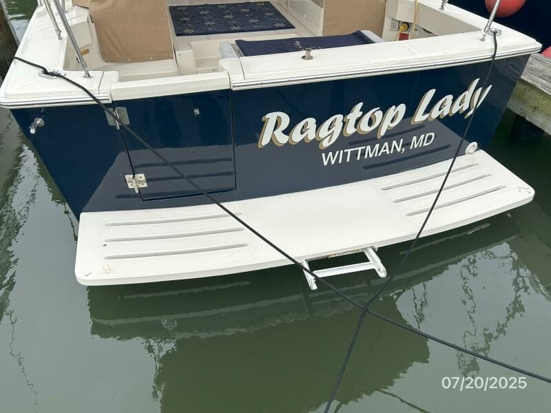 34' Mainship swimplatform