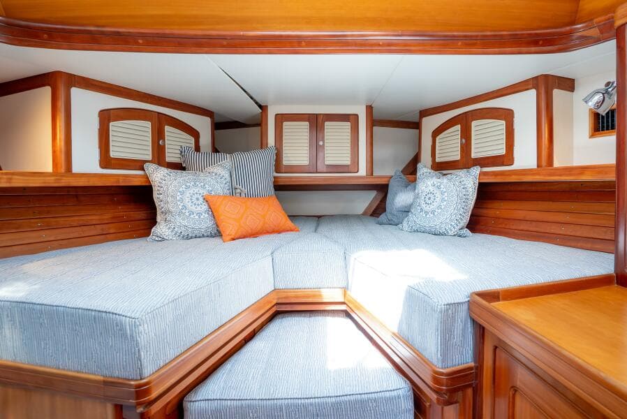 2000 Little Harbor WhisperJet 44