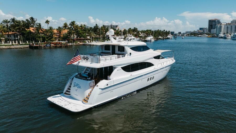 2014 Hatteras 80