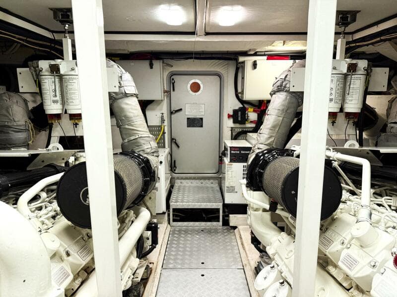 2007 Princess 23M